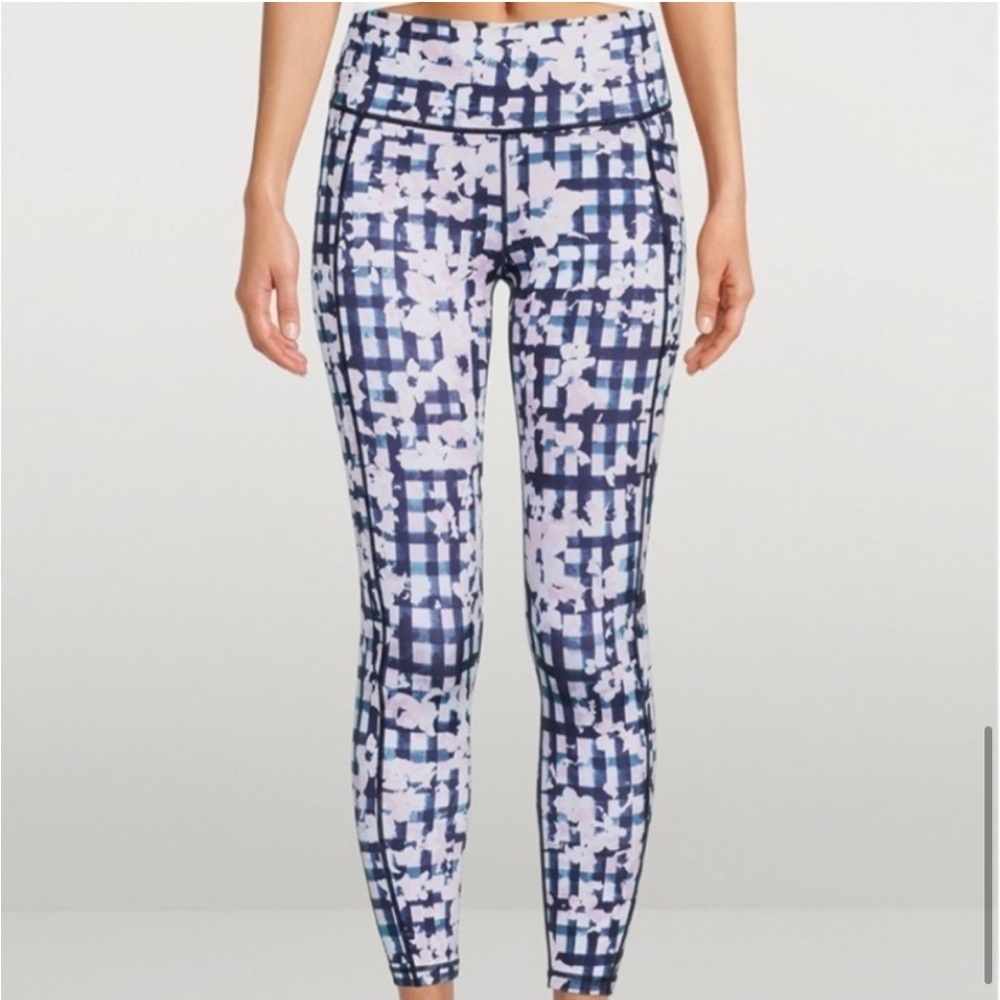 Sweaty Betty Super Sculpt 7/8 Workout Leggings‎ in Flower Check Print